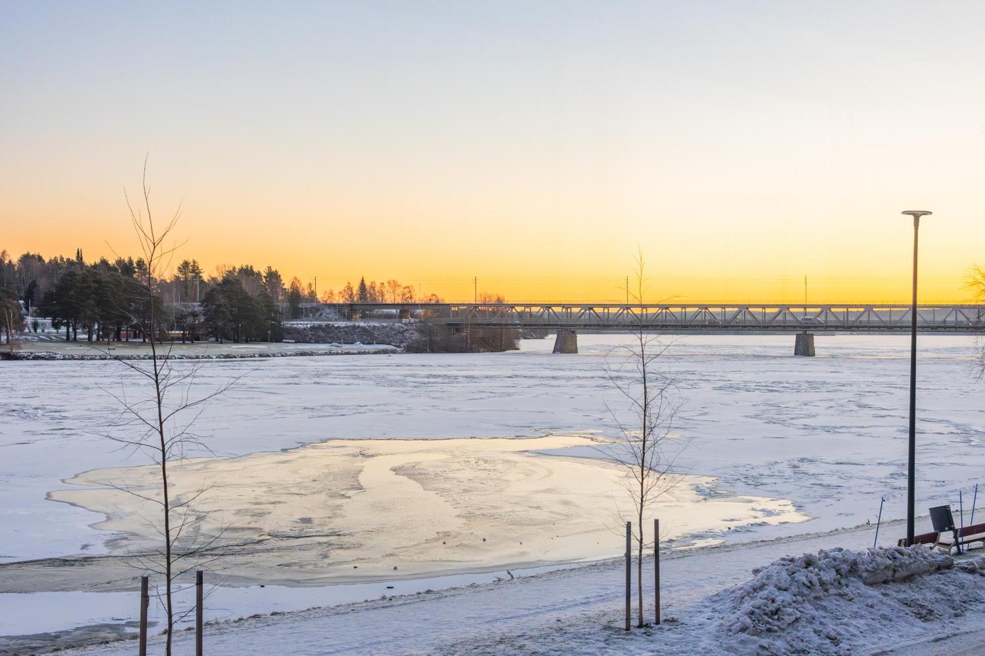 Northern Lights River ロヴァニエミ エクステリア 写真